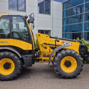 2021 JCB TM320