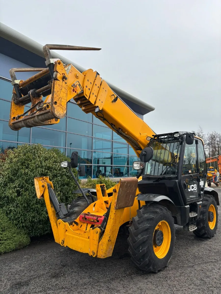 jcb 3