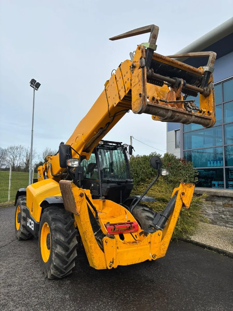 jcb 9