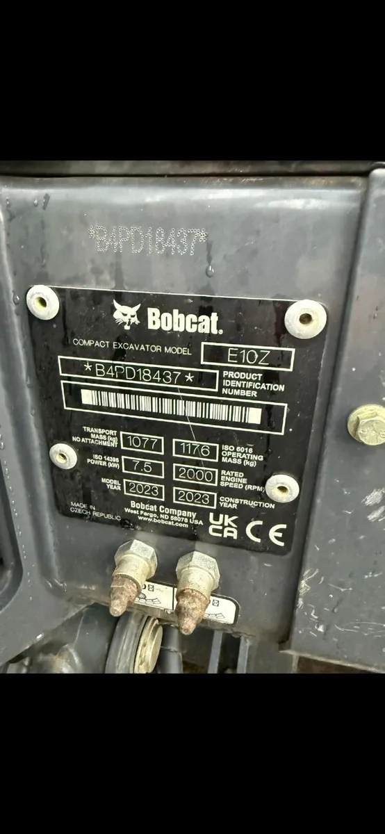 Bobcat E10z Micro Excavator 6