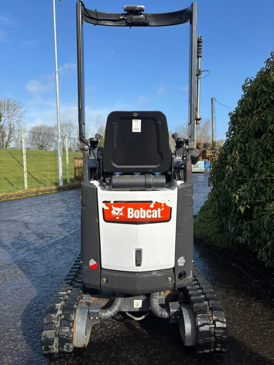 Bobcat E10z Micro Excavator 7