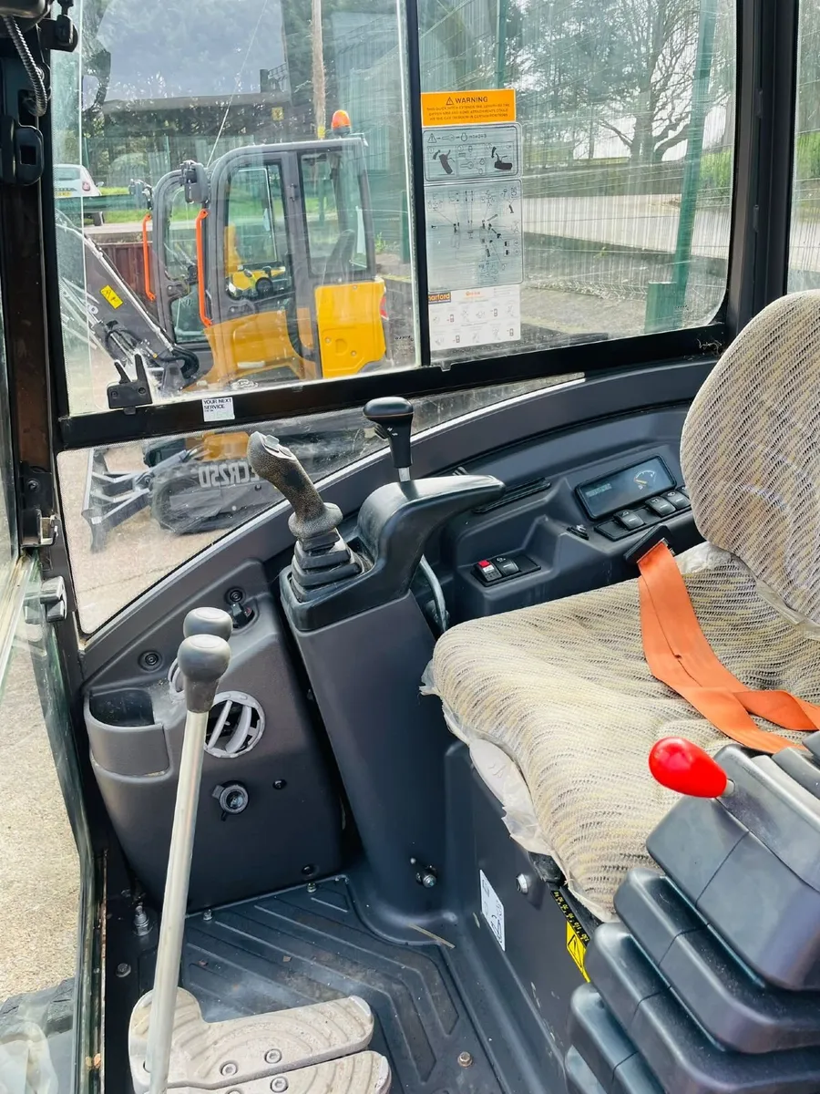 Volvo Ec27D 2022 2