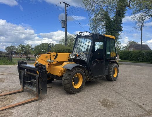 c120c129-402c-4db1-9bed-abce7177e265